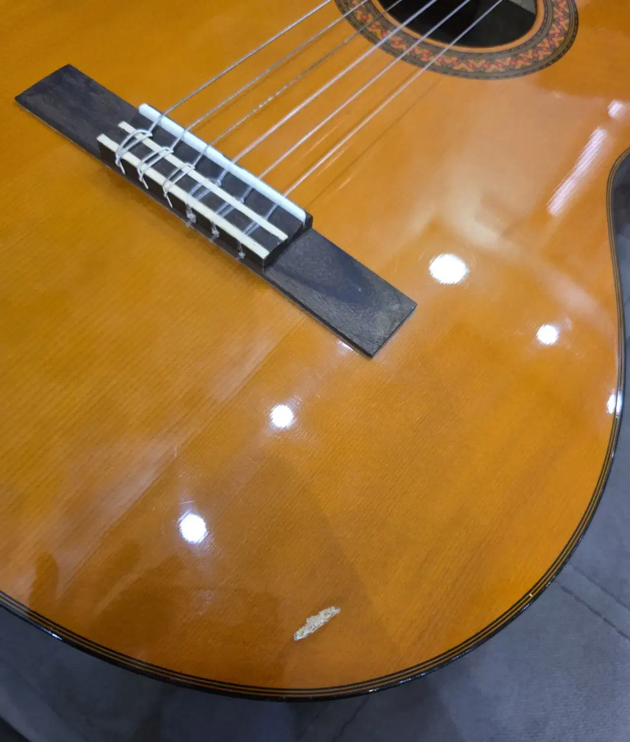 گیتار یاماها C70 رنگ عسلی|گیتار، بیس، امپلیفایر|بوشهر, |دیوار