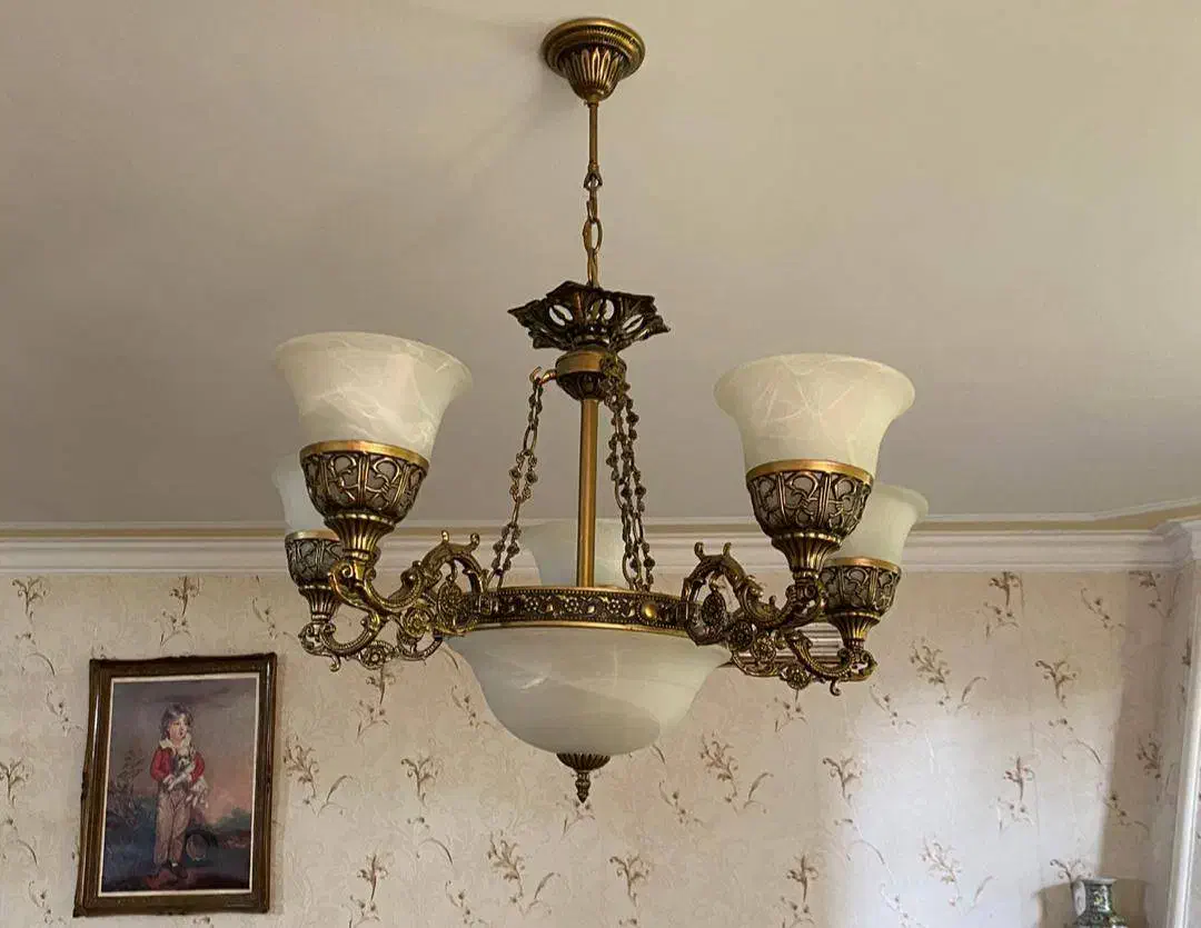 لوستر وروشنایی|لوستر و چراغ آویز|سبزوار, قصبه شرقی|دیوار