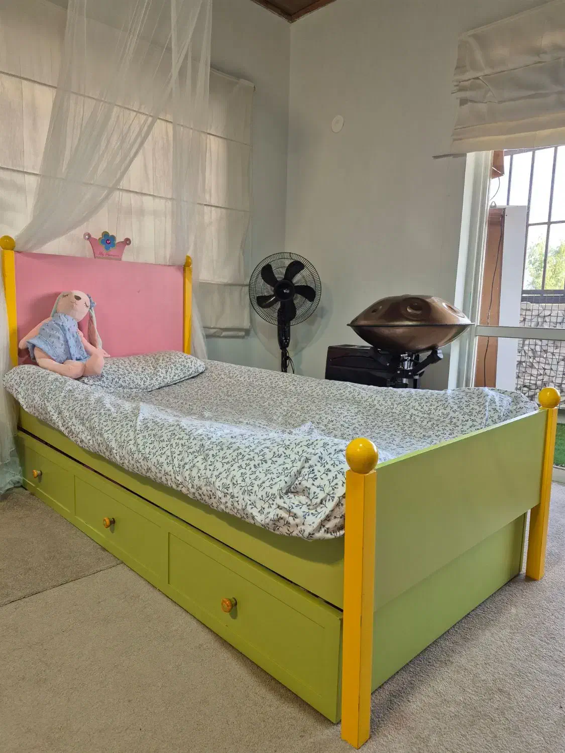 سرویس خواب ۳تیکه تمام چوب تُرک (برند چیلِک)|تخت و سرویس خواب|نور, |دیوار