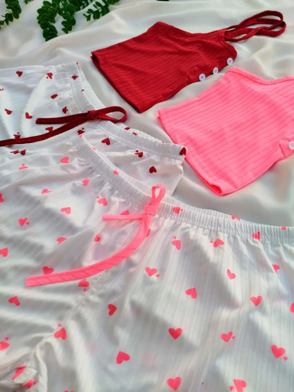 تیشرت زنانه دخترانه|لباس|خوی, |دیوار