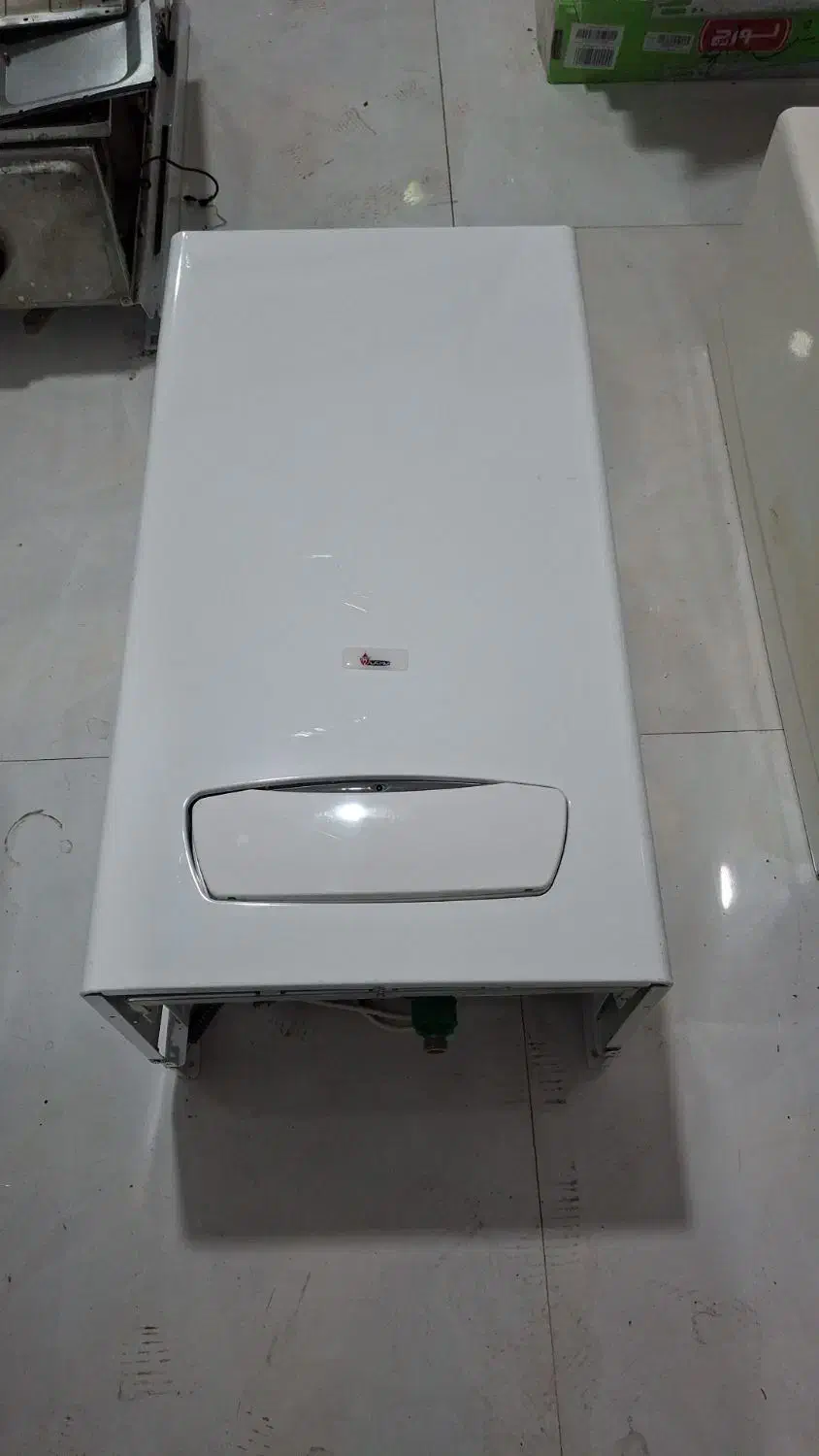 پکیج ۲۴ هزار پرلا پرو و ۳عدد رادیاتور|آبگرمکن، پکیج، شوفاژ|مشکین‌دشت, |دیوار