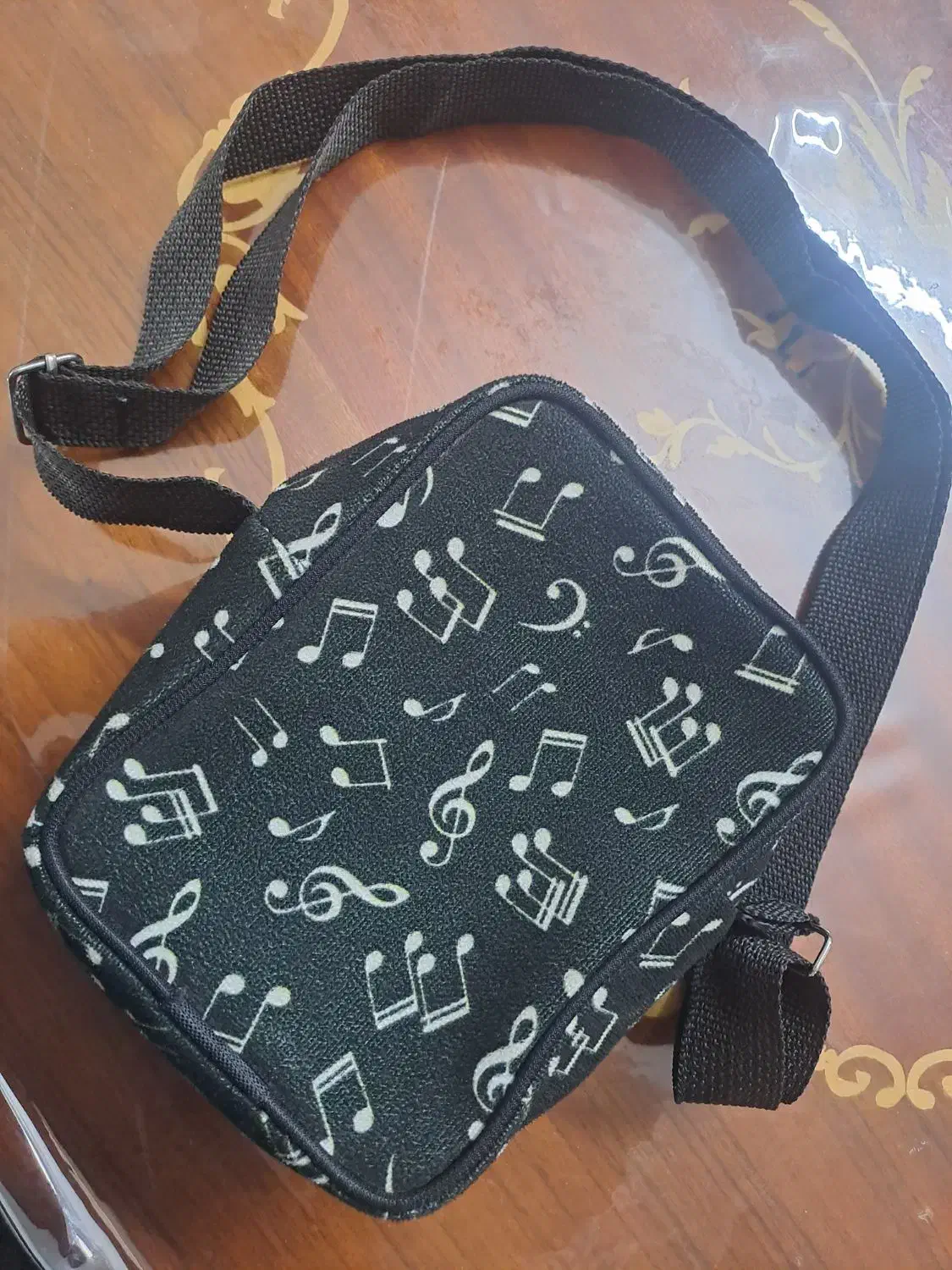 کیف دوشی|کیف، کفش، کمربند|گرگان, |دیوار