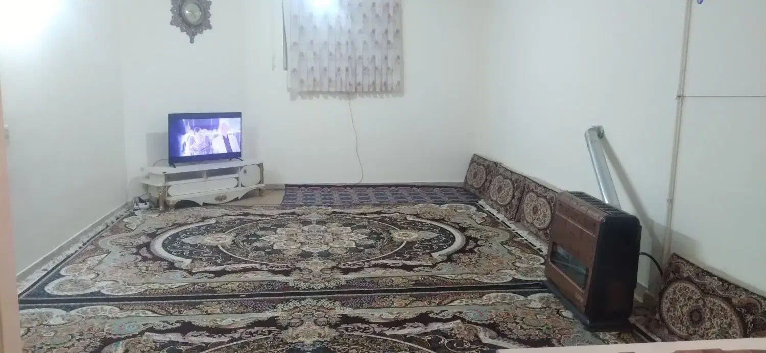 اجاره آپارتمان خانه بنیاد گلدیس۸۰متری|اجارهٔ آپارتمان|شاهین‌شهر, شهرک گلدیس|دیوار