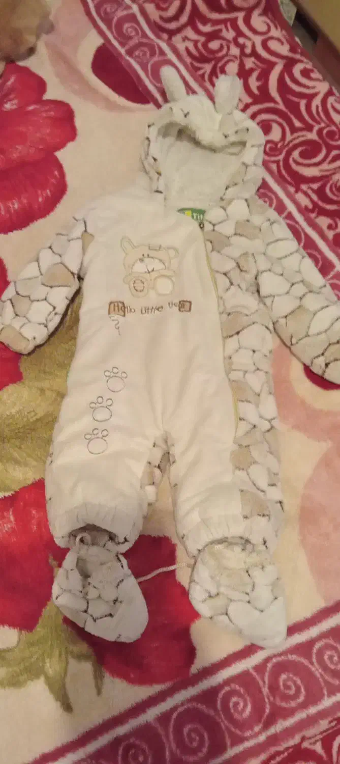 کاپشن نوزاد درحدنو|کفش و لباس بچه|پاکدشت, پاکدشت (مامازند)|دیوار