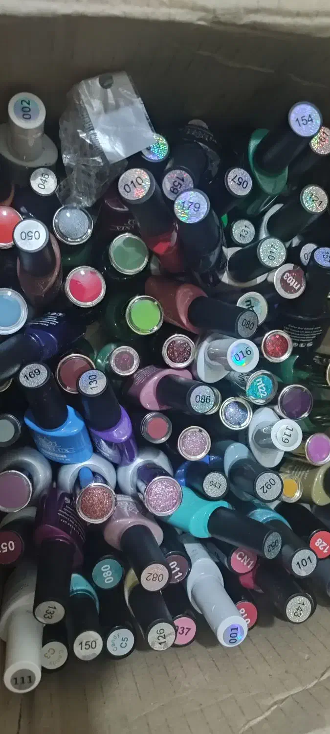 لاکژل|آرایشی، بهداشتی، درمانی|فولادشهر, A6|دیوار