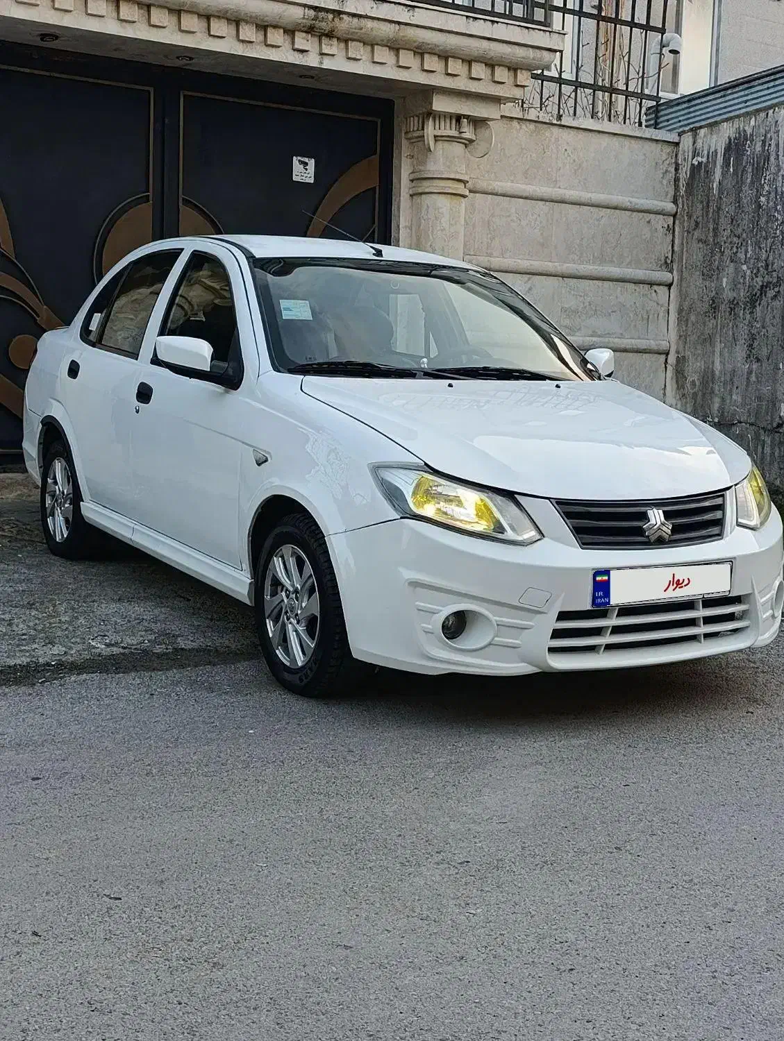 ساینا 96|خودرو سواری و وانت|رشت, گلسار|دیوار