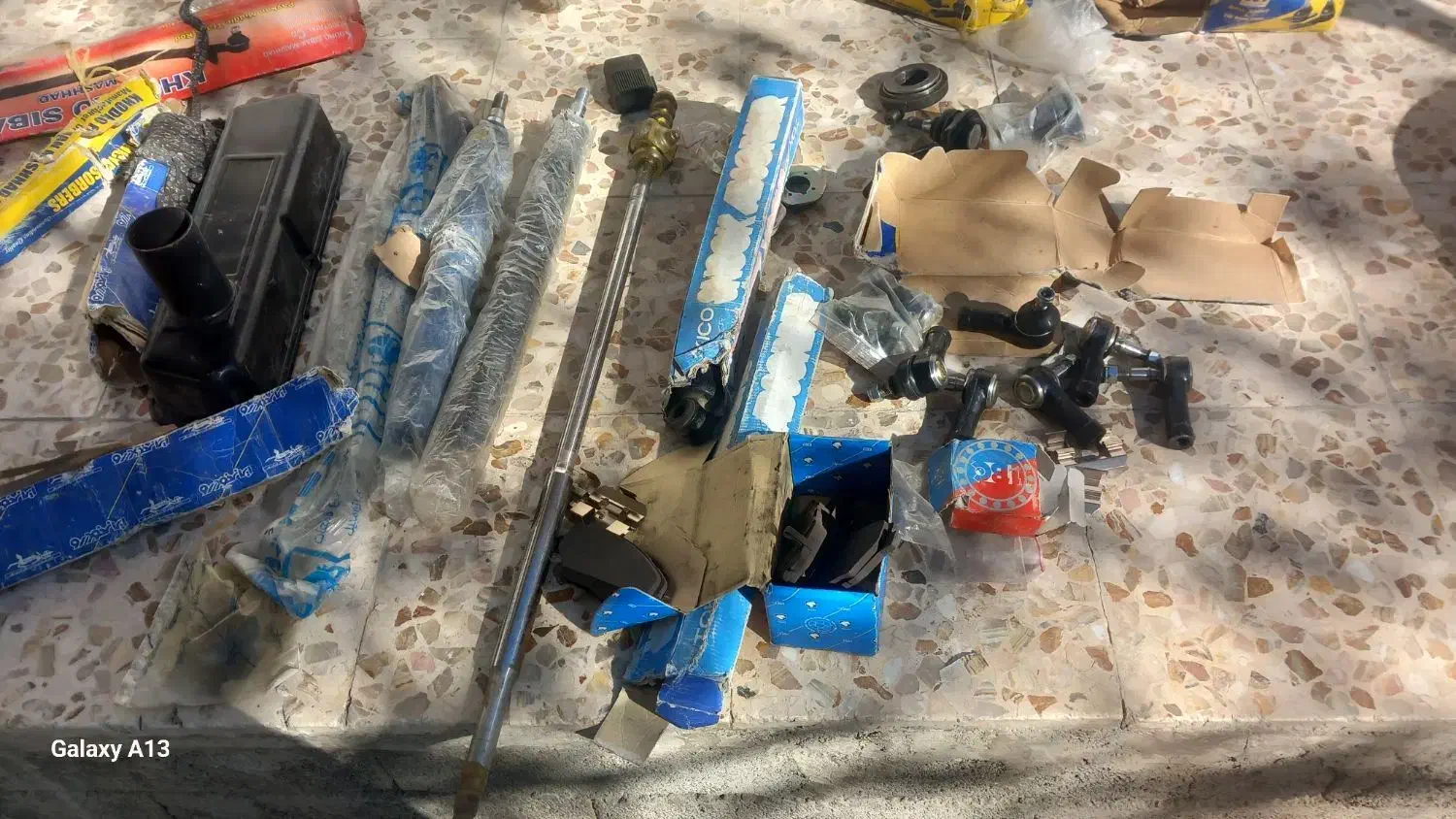 قطعات یدکی خودرو|قطعات یدکی و لوازم جانبی|خرم‌آباد, |دیوار