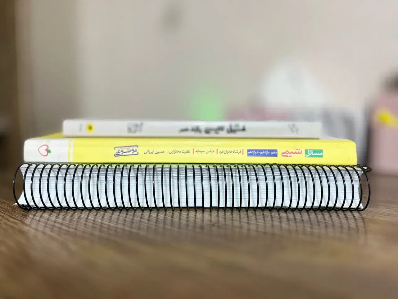 ۳ کتاب خیلی سبز شیمی دوازدهم فیل شیمی و مسائل|کتاب و مجله آموزشی|اصفهان, کوی امیریه|دیوار