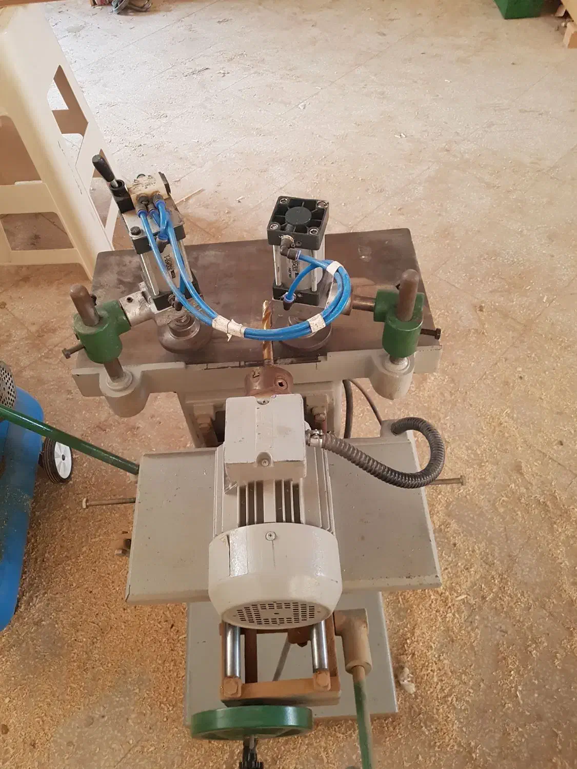 کوم کن پنو ماتیک|ماشینآلات صنعتی|کاشان, فاز ۱ ناجی آباد|دیوار