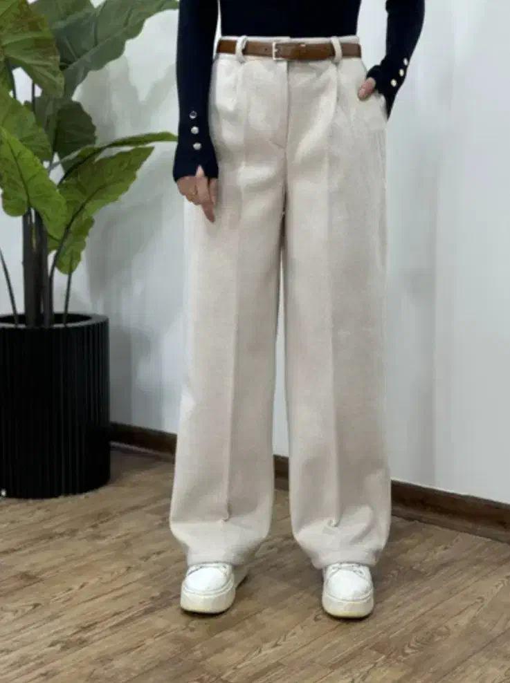 شلوار فوتر کوبیده جنس خوب قیمت 650000تومان نوهست|لباس|بهمن صغاد, |دیوار