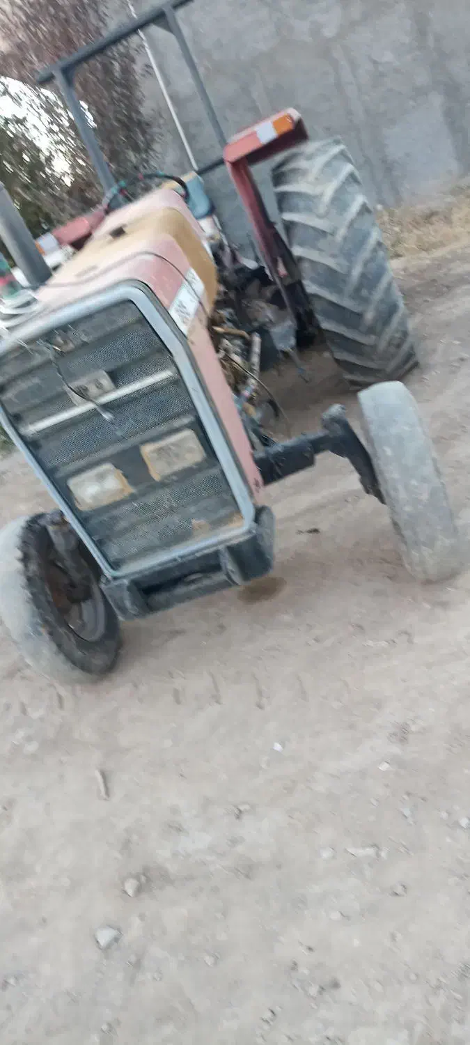 تراکتور ۲۸۵ مدل ۸۵|خودرو سنگین|سجاس رود, |دیوار