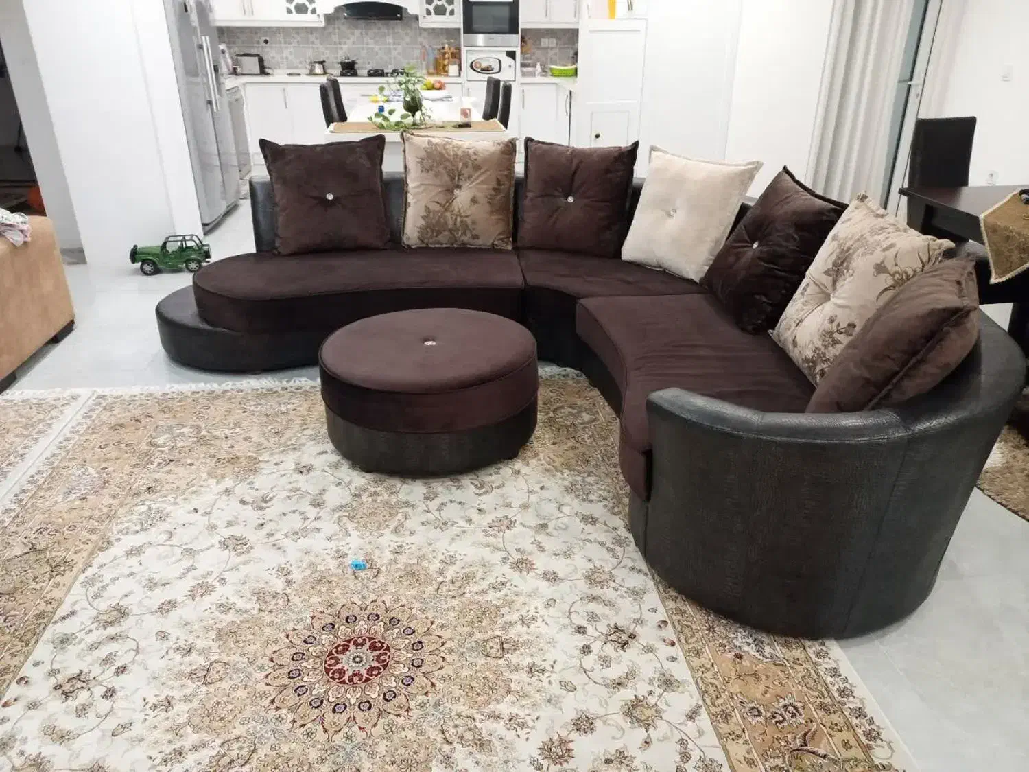 فروش مبل خانگی|مبلمان خانگی و میز عسلی|بندرعباس, |دیوار