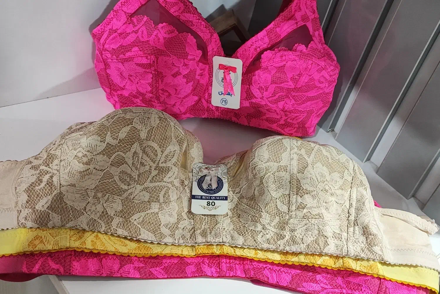 شورت سوتین جوراب تیشرت|لباس|بروجرد, |دیوار