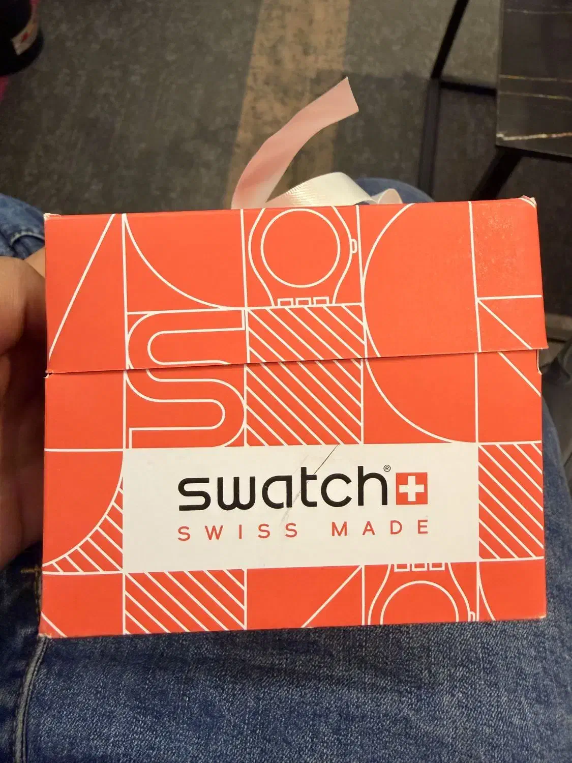 ساعت امگا سواچ سفید اسنوپی فاز ماه|ساعت|تهران, زعفرانیه|دیوار