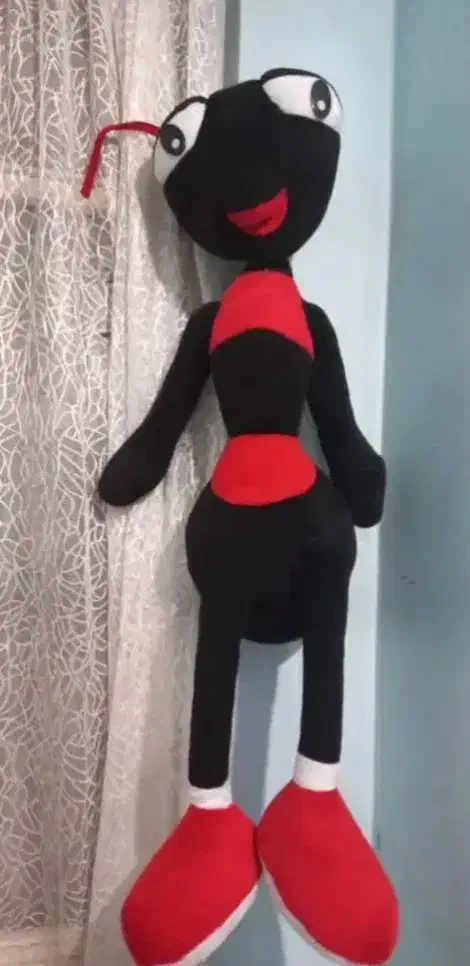 عروسک مورچه|اسباب‌‌بازی|اصفهان, کوی شهید کشوری|دیوار