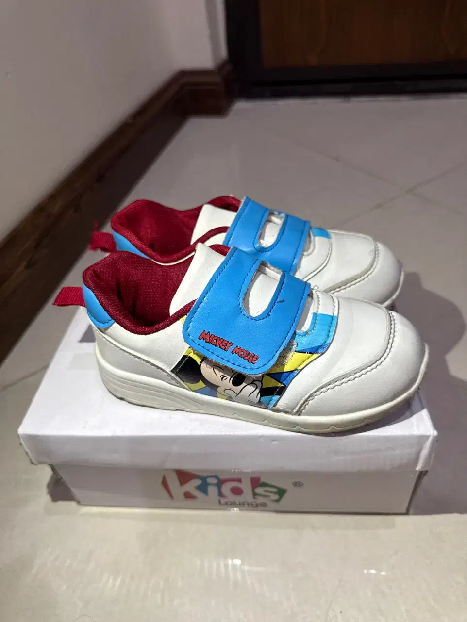 لباس و کفش کودک خارجی|کفش و لباس بچه|تهران, چیتگر شمالی|دیوار