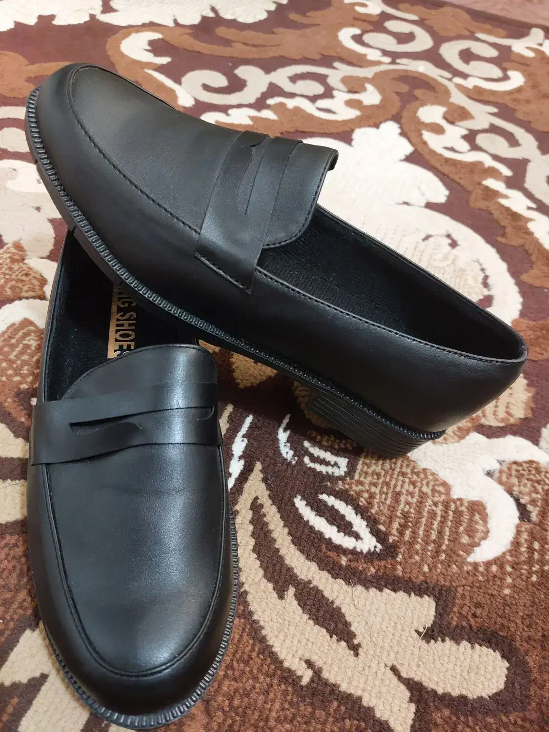 کفش|کیف، کفش، کمربند|قم, آذر (نکویی)|دیوار