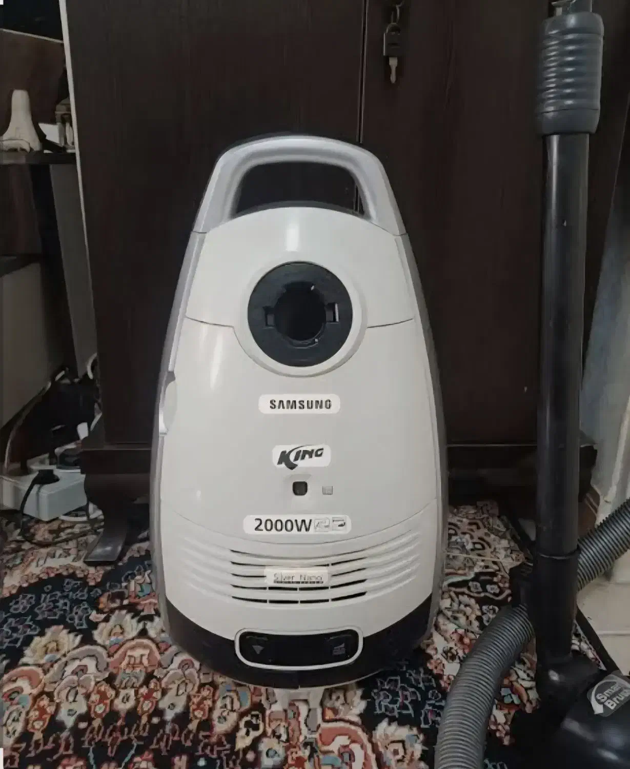 جاروبرقی سامسونگ ۲۰۰۰ وات|جاروبرقی، جارو شارژی، بخارشو|رشت, آب آسیاب|دیوار