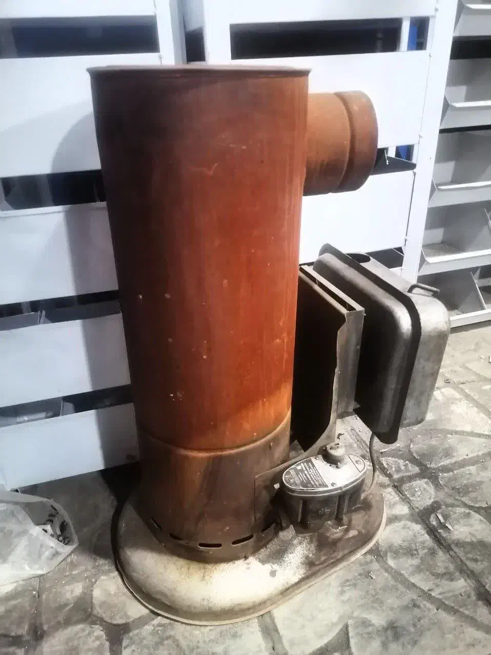 بخاری نفتی (چراغ نفتی )کوچیک|بخاری، هیتر، شومینه|برخوار, |دیوار