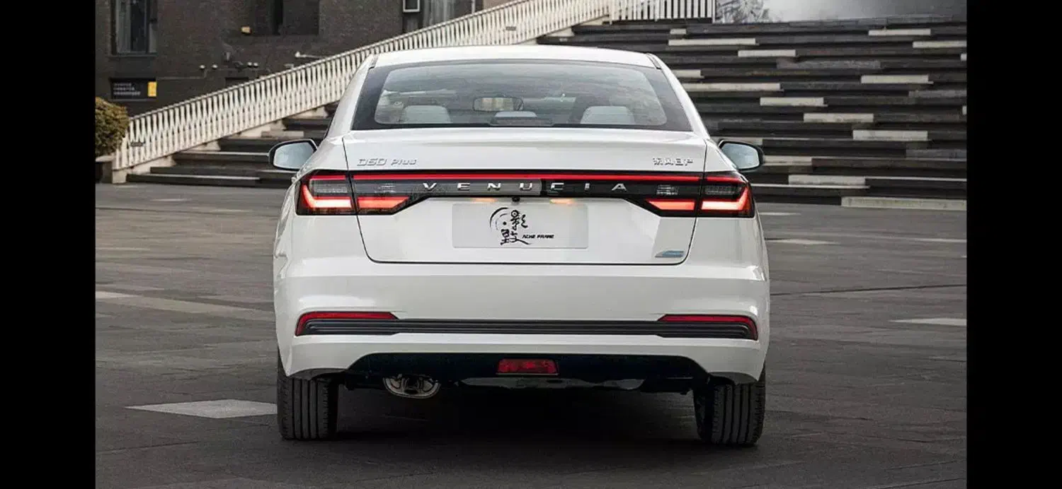 نیسان ..ونوسیا دی ۶۰ پلاس|خودرو سواری و وانت|اصفهان, عباسآباد|دیوار