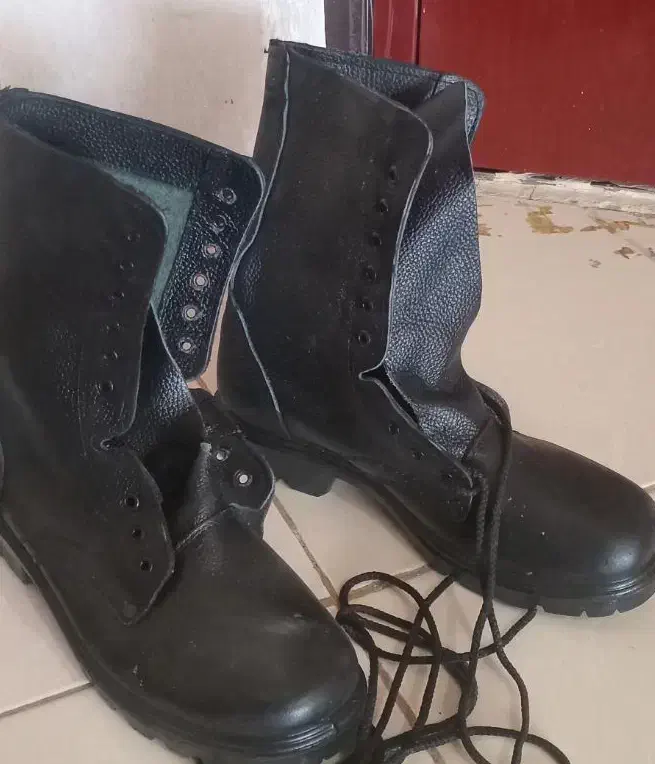 فروش پوتین|کیف، کفش، کمربند|فسا, |دیوار