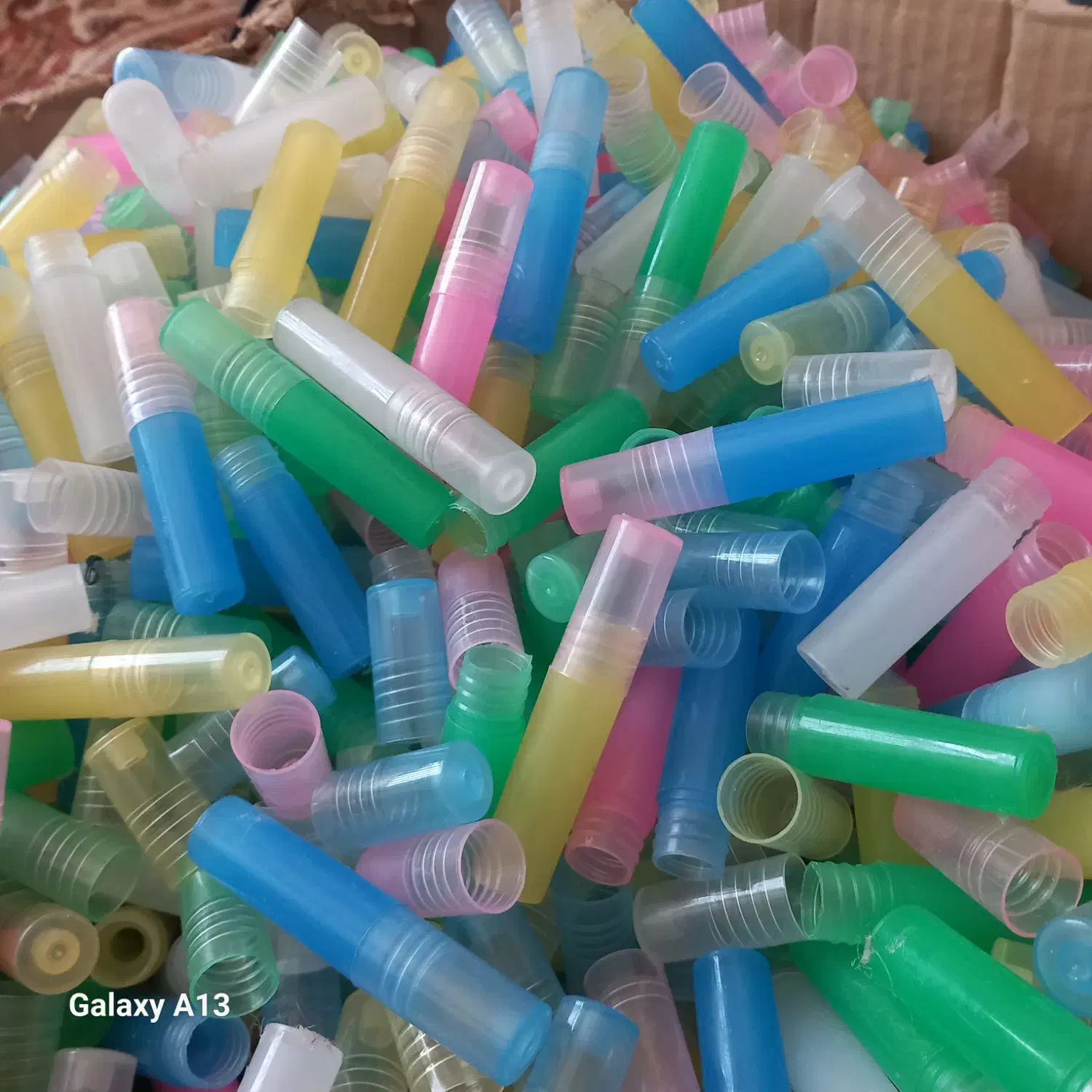 ظرف عطر جیبی غلتکی|آرایشی، بهداشتی، درمانی|رباطکریم, الارد|دیوار