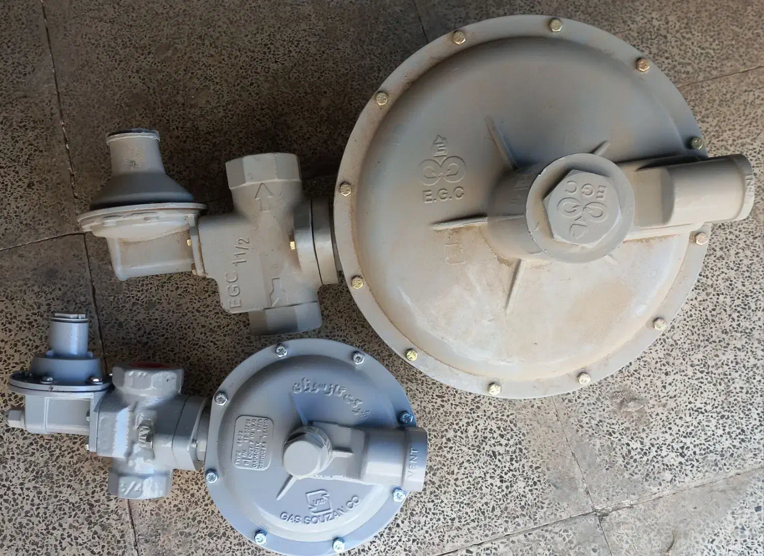 رگلاتور گاز، علمک،المک لوله کشی گاز|خدمات پیشه و مهارت|چهارباغ, |دیوار