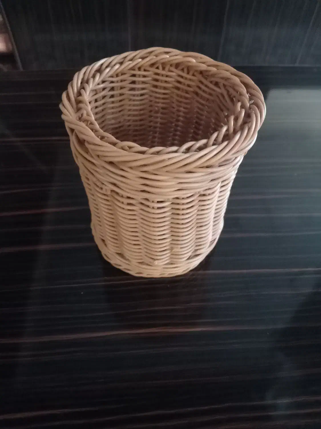 جاقاشقی حصیری زیبا|آبچکان و نظمدهنده ظروف|کرمانشاه, |دیوار