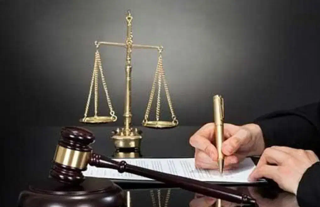 وکیل پایه یک دادگستری|خدمات مالی، حسابداری، بیمه|ارومیه, |دیوار