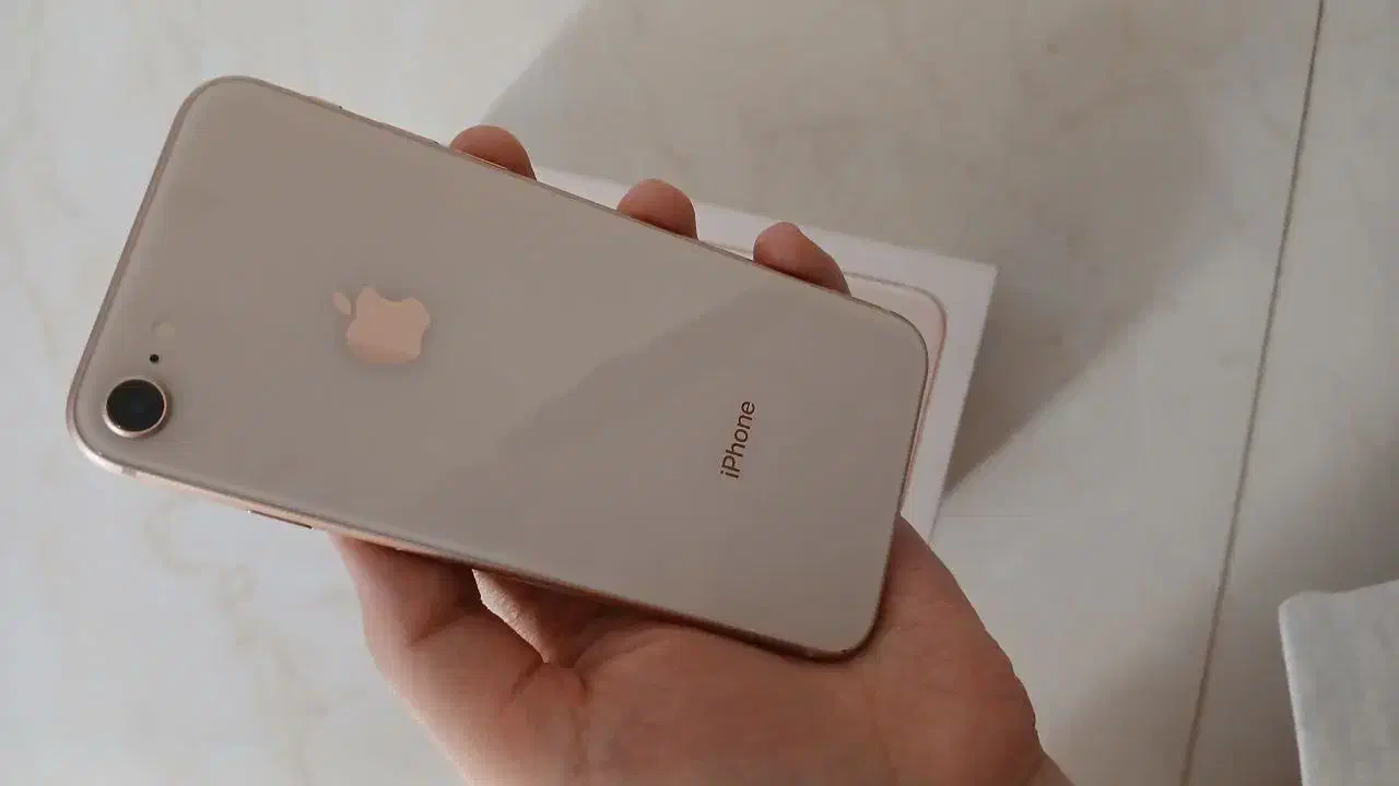 ایفون۸|موبایل|خمینیشهر, |دیوار