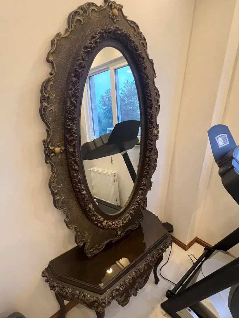 آینه و کنسول|بوفه، ویترین، کنسول|رشت, دیلمان|دیوار