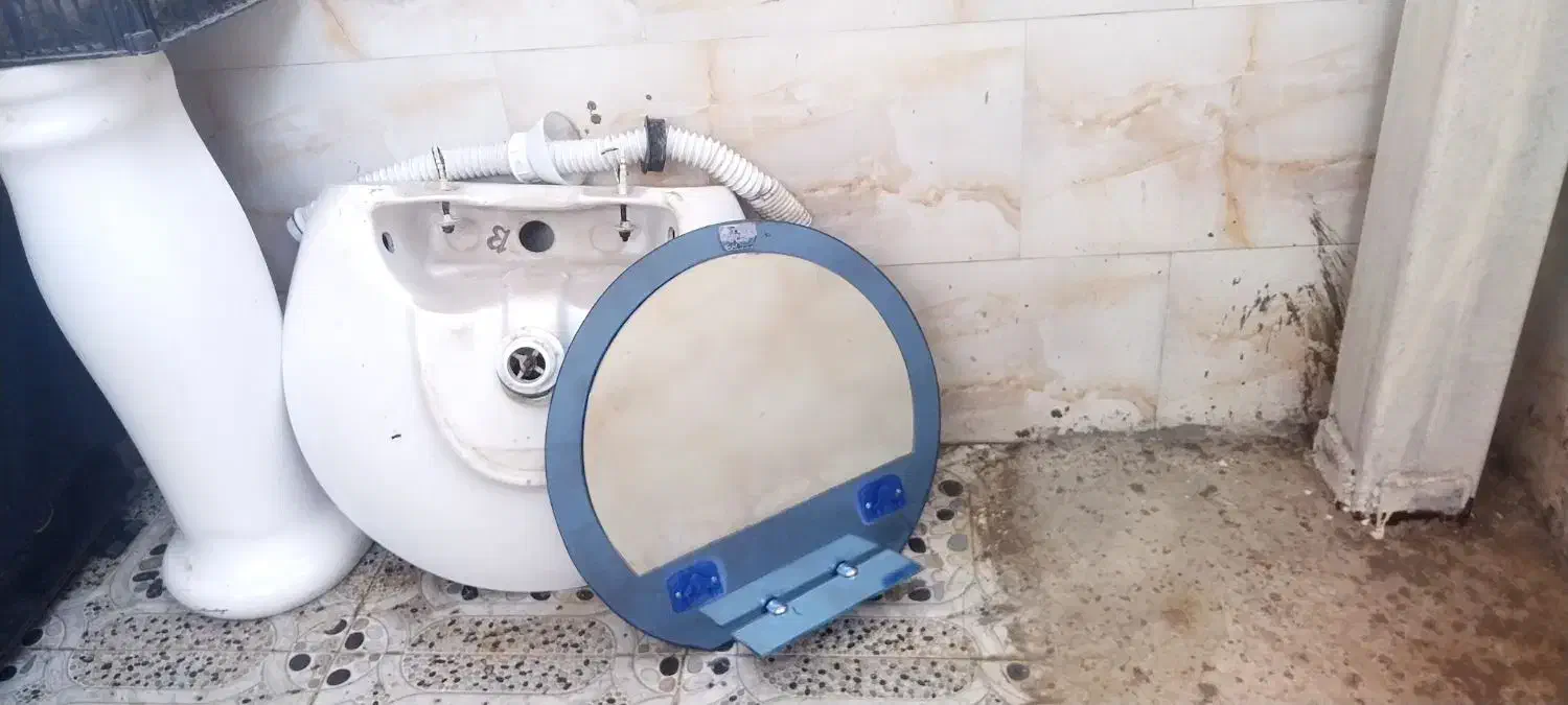 روشویی با آینه|لوازم سرویس بهداشتی|علی‌آباد کتول, |دیوار