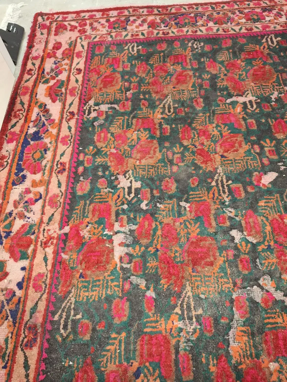 فرش دستبافت ۶ متری|فرش|بندرعباس, |دیوار