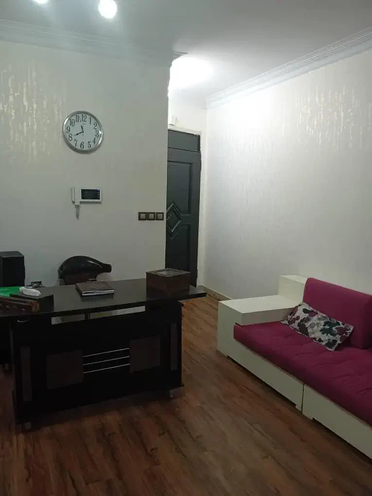 ۵۵متر اداری مسکونی بر ۱۹۶ گیو کادوس فول تخلیه