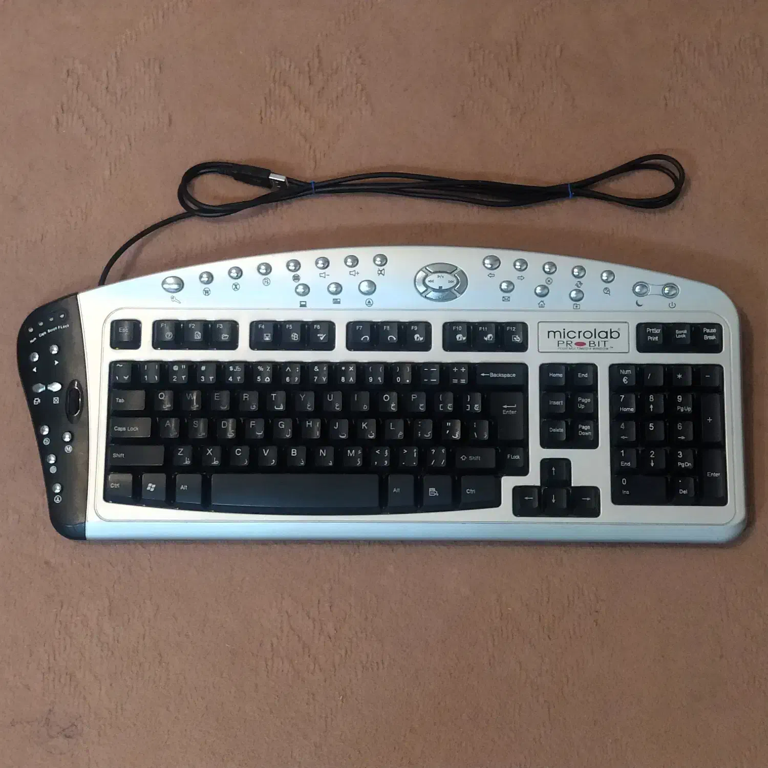 تعدادی کیبورد کامپیوتر از ۲۵۰|قطعات و لوازم جانبی رایانه|نجف‌آباد, شهید رجایی|دیوار