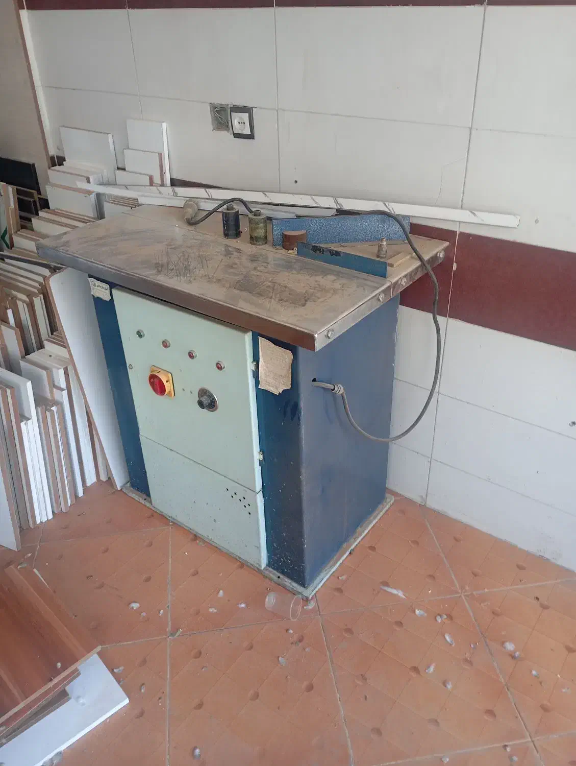 دستگاه لبه چسبان|ماشینآلات صنعتی|شریفآباد, |دیوار