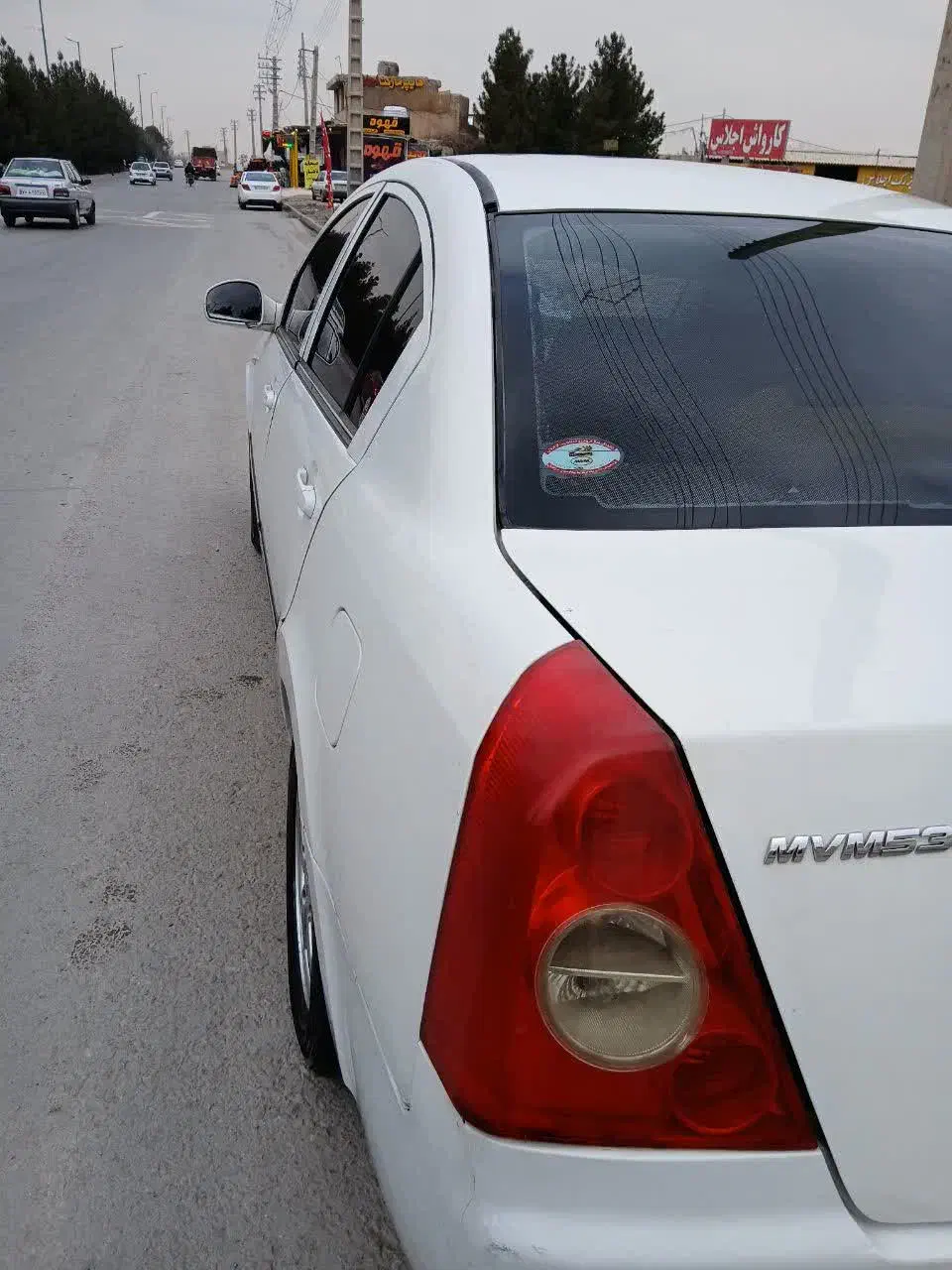 ام وی ام 530 بی رنگ|خودرو سواری و وانت|اصفهان, کوی شهید کشوری|دیوار