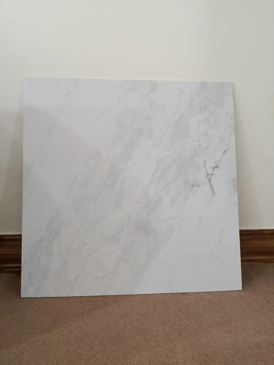 بک گراند|تابلو، نقاشی، عکس|قم, قلعه کامکار|دیوار