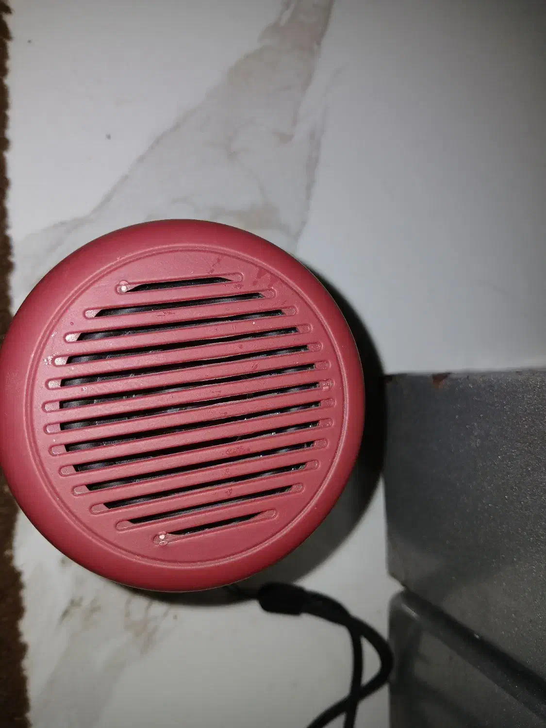 یک عدد اسپیکر کوچک|سیستم صوتی خانگی|کوهدشت, |دیوار