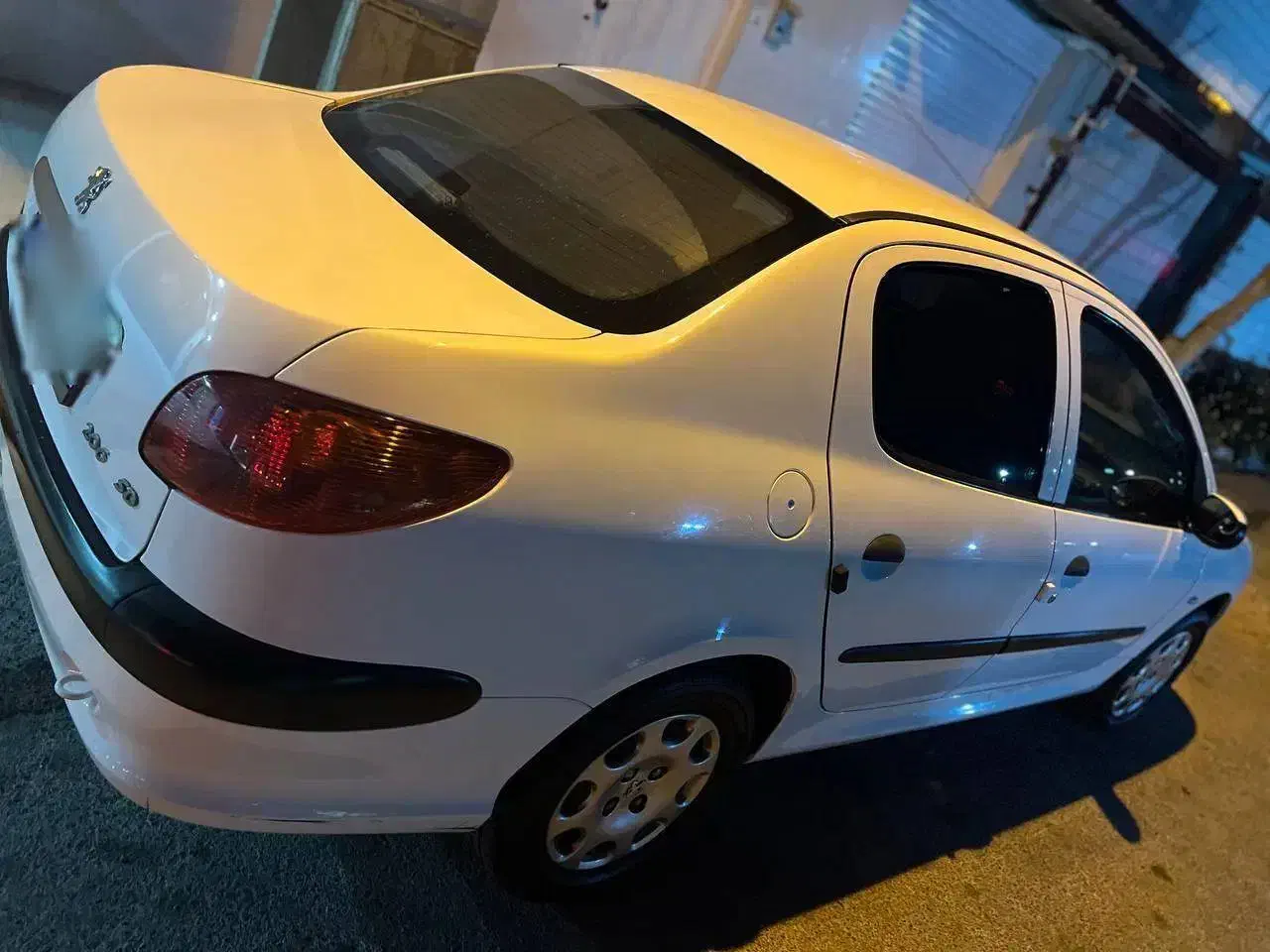 ۲۰۶sdv8 مشابه صفر|خودرو سواری و وانت|صدرا-فارس, فاز ۱|دیوار