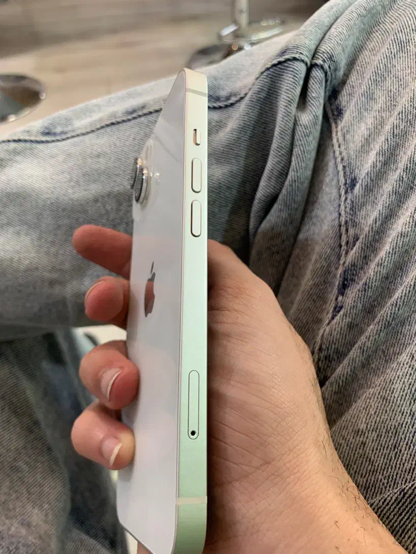 گوشی آیفون ۱۳ نرمال سفید|موبایل|بندرعباس, |دیوار