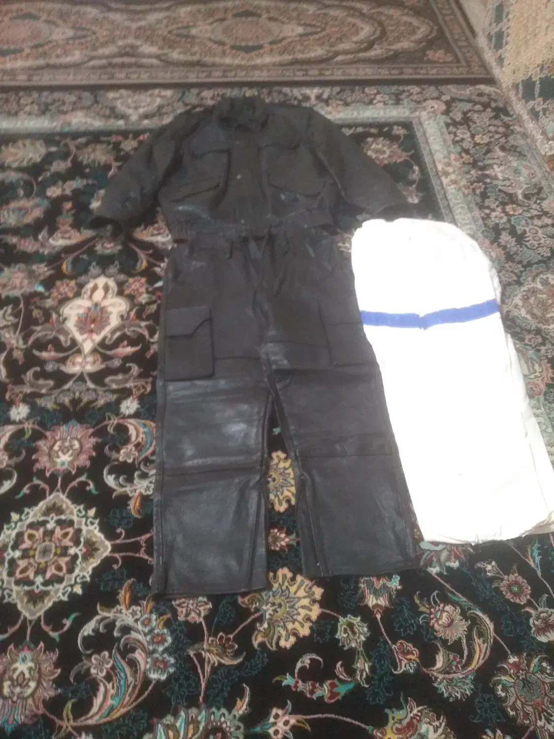 یک دست کاپشن و شلوار|لباس|کرمانشاه, |دیوار