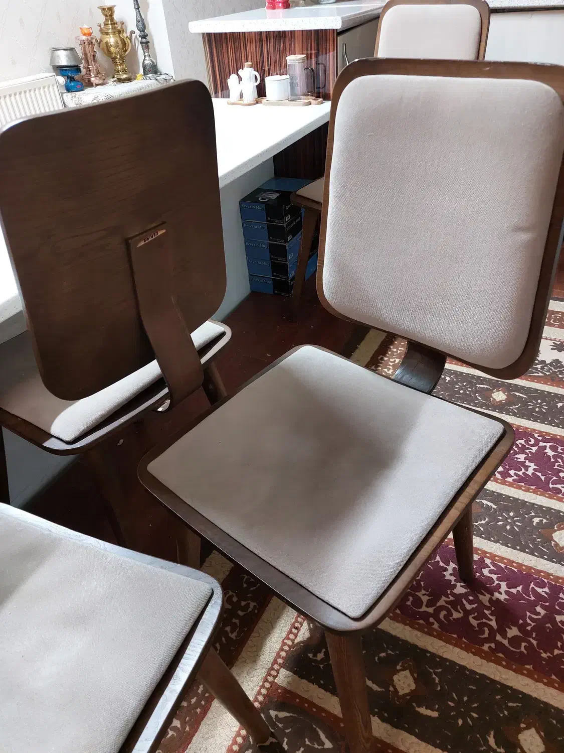 صندلی چوب|صندلی و نیمکت|تبریز, |دیوار