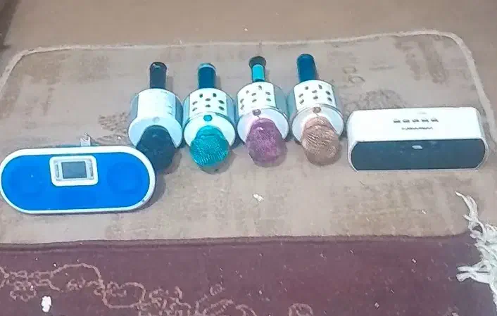 اسپیکر های طرح میکروفون سالم و با کیفیت درحدنو|پخشکننده همراه|میناب, |دیوار