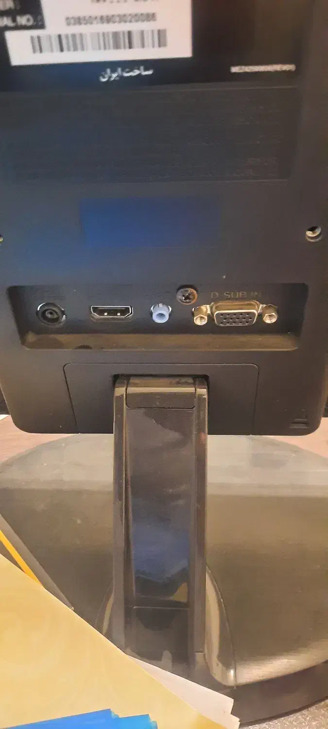 مانیتور ال جی مدل 20MP38HB سایز 19.5 اینچ|قطعات و لوازم جانبی رایانه|کاشان, درب جوشقان|دیوار