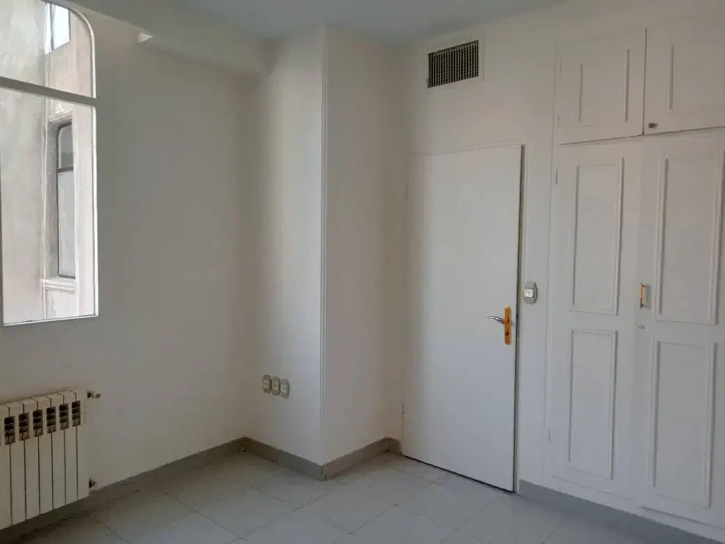 تک واحدی ۳ خواب...