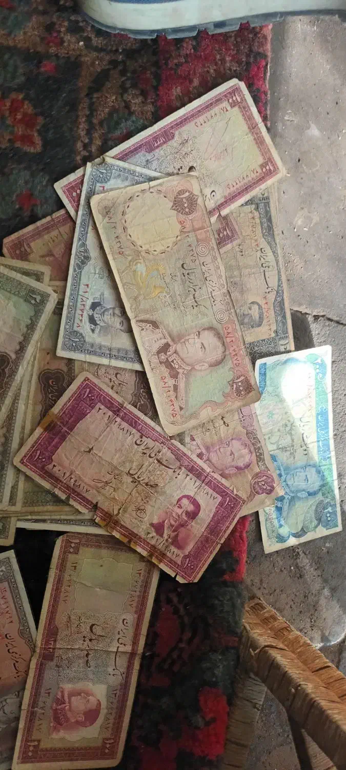 فروش اسکناس قدیمی|کلکسیون سکه، تمبر، اسکناس|سبزوار, طبرسی (جعفرآباد)|دیوار