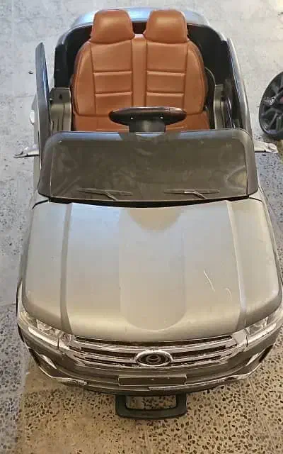 ماشین و موتور شارژی|اسباببازی|گچی, |دیوار