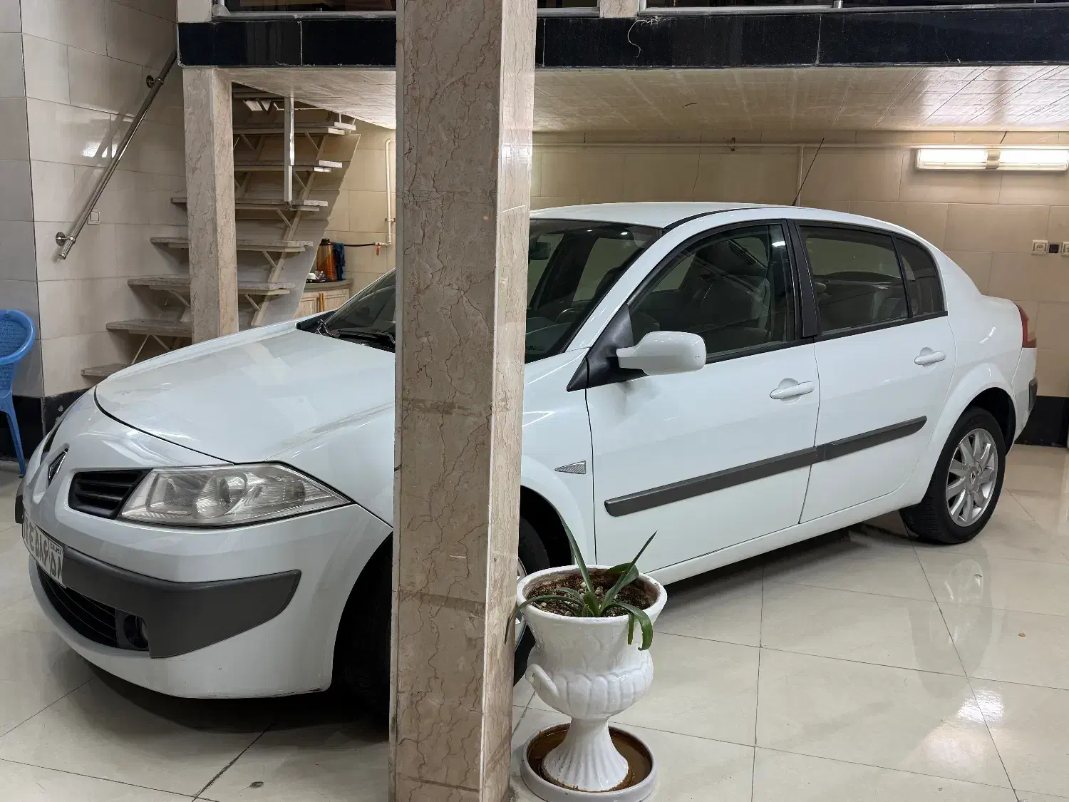 مگان 2000 اتوماتیک|خودرو سواری و وانت|کازرون, |دیوار