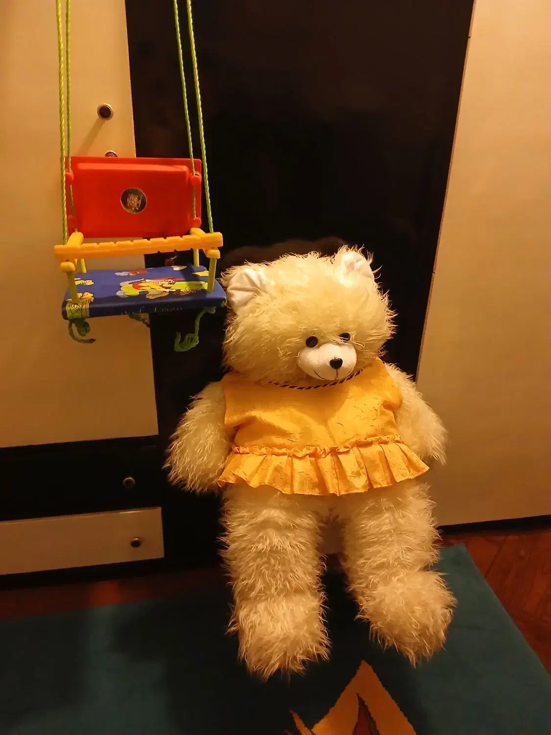 عروسک خرسی بزرگ و تاب کودک|اسباب‌بازی بچه|مسجد سلیمان, |دیوار